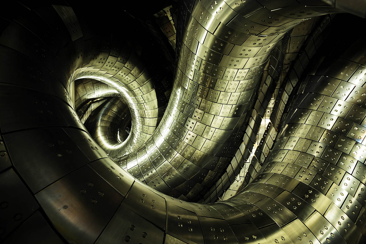 Canon EOS-1Ds Mark3で撮影した核融合実験炉の写真。